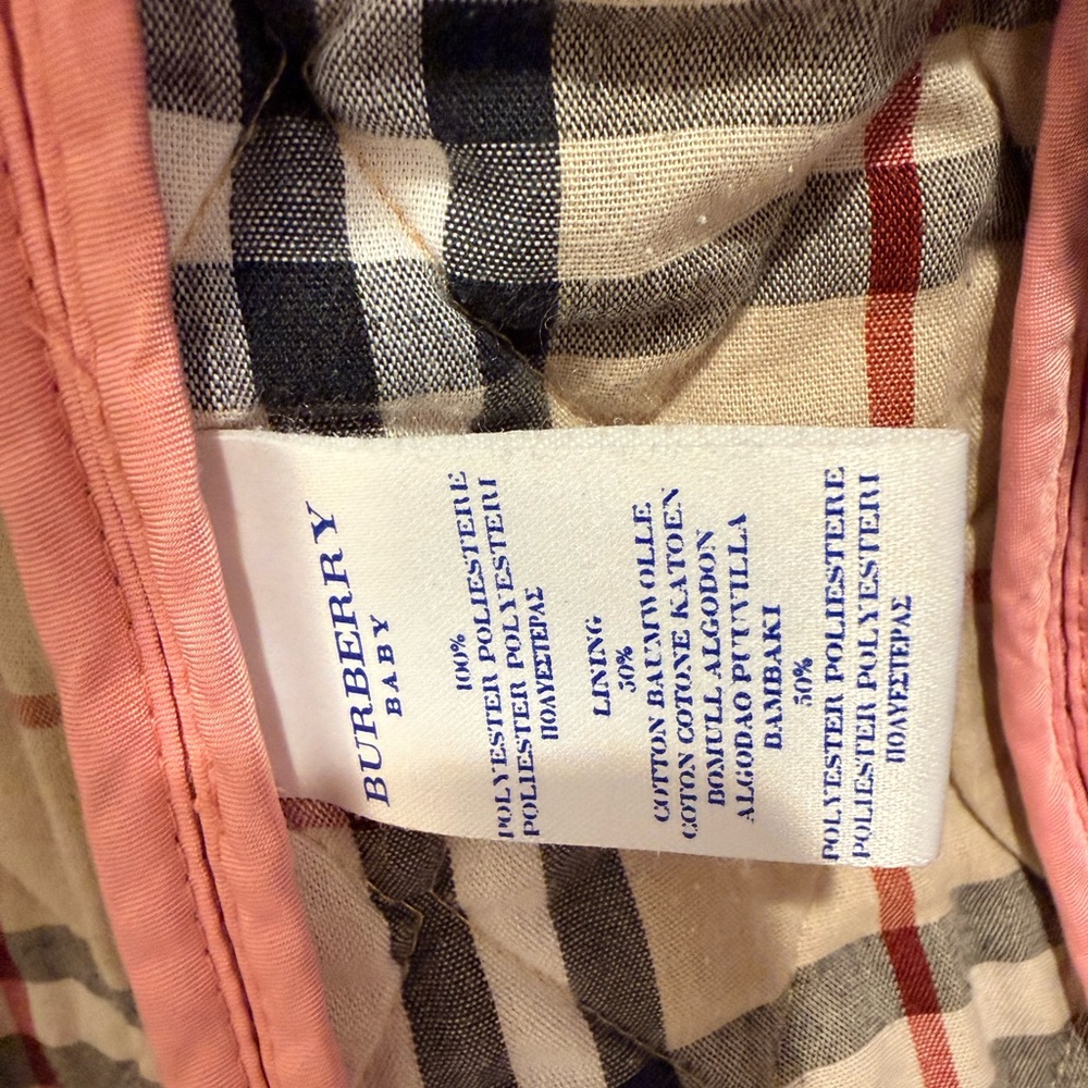 Official Burberry Pink Quilted Jacket - Size 24-36M - Picture 3 of 6